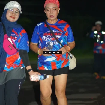 Runner Photo 6047327
