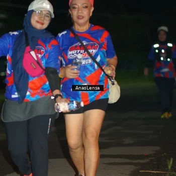 Runner Photo 6047334