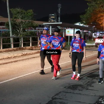 Runner Photo 6047346