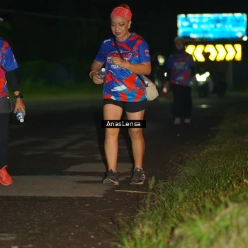 Runner Photo 6047347