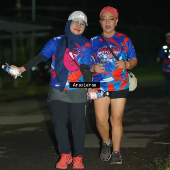 Runner Photo 6047350