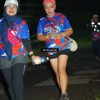 Runner Photo 6047365