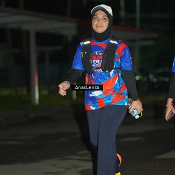 Runner Photo 6047370