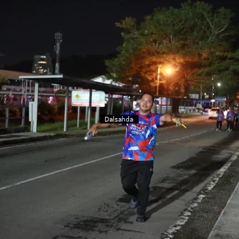 Runner Photo 6047392