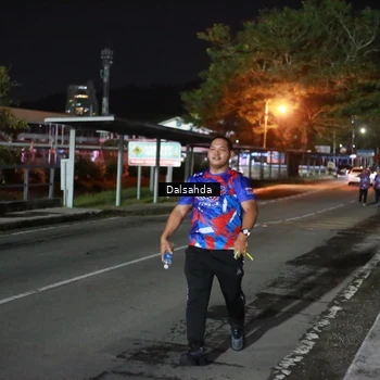 Runner Photo 6047393