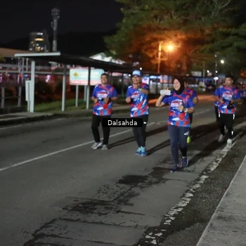 Runner Photo 6047407