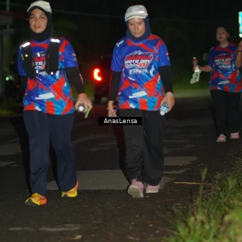 Runner Photo 6047409