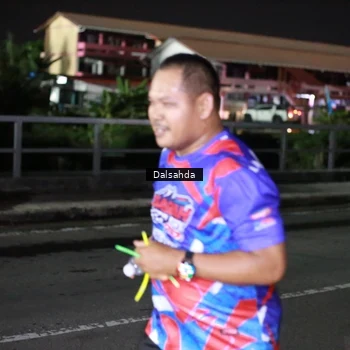 Runner Photo 6047420