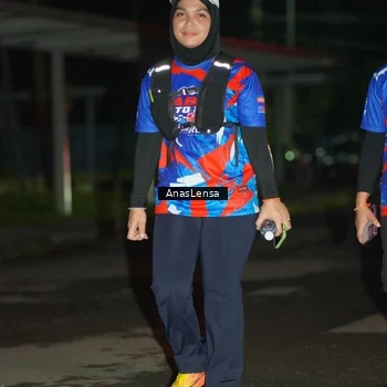 Runner Photo 6047425