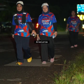 Runner Photo 6047429