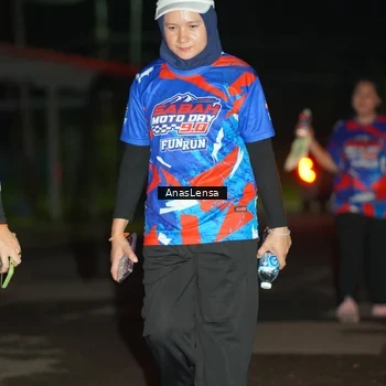 Runner Photo 6047435