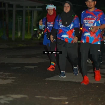Runner Photo 6047495