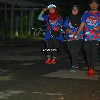 Runner Photo 6047503