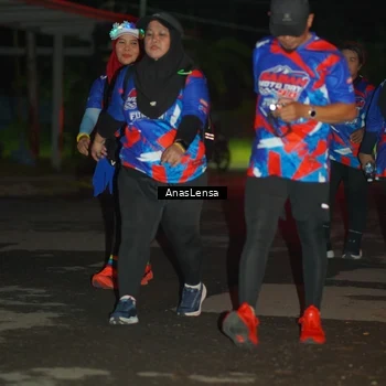 Runner Photo 6047516