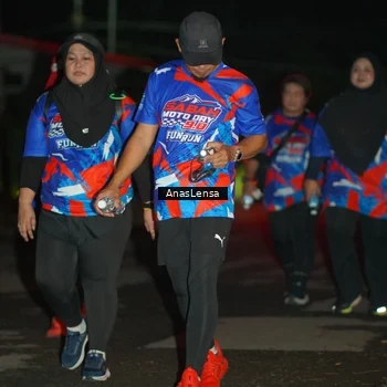 Runner Photo 6047518