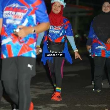 Runner Photo 6047526