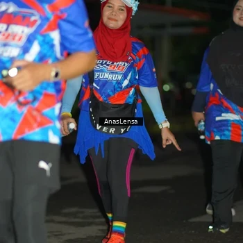 Runner Photo 6047536