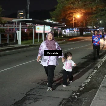 Runner Photo 6047538