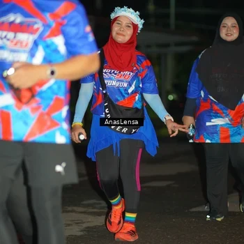 Runner Photo 6047541