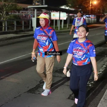 Runner Photo 6047592