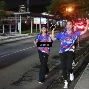 Runner Photo 6047667