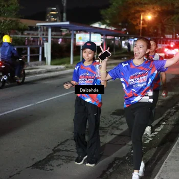 Runner Photo 6047668