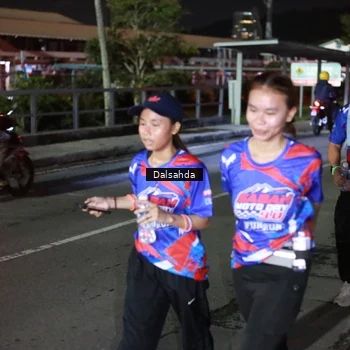 Runner Photo 6047676