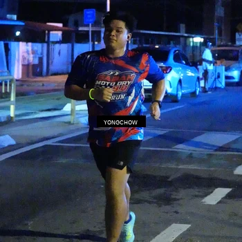 Runner Photo 6047693