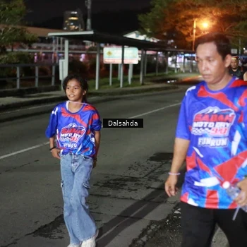 Runner Photo 6047723
