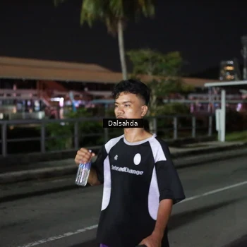 Runner Photo 6047731