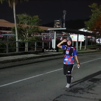 Runner Photo 6047738