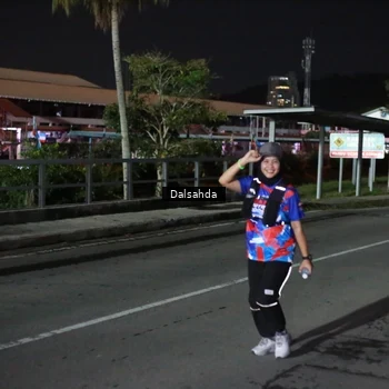 Runner Photo 6047746