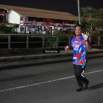 Runner Photo 6047818