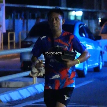 Runner Photo 6047913