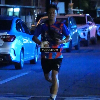 Runner Photo 6047915