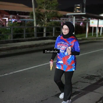 Runner Photo 6047916