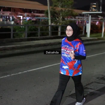 Runner Photo 6047923