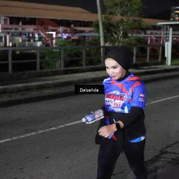 Runner Photo 6047947