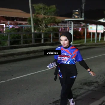 Runner Photo 6047949