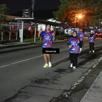 Runner Photo 6048012
