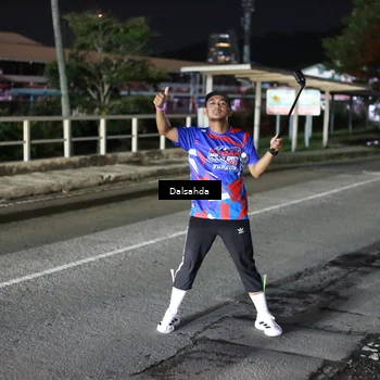 Runner Photo 6048063