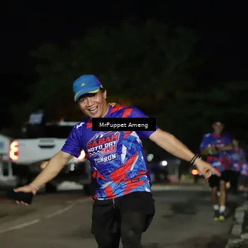 Runner Photo 6048070
