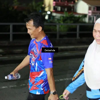 Runner Photo 6048080
