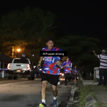 Runner Photo 6048082