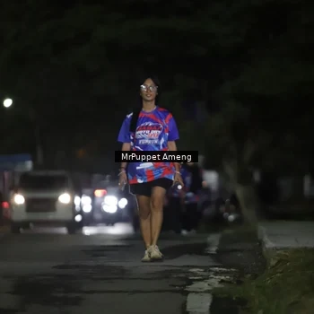 Runner Photo 6048096