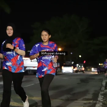 Runner Photo 6048101