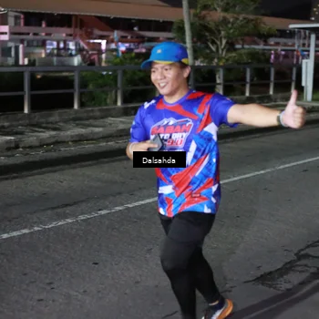 Runner Photo 6048133