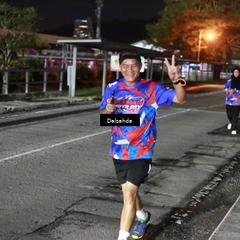 Runner Photo 6048154