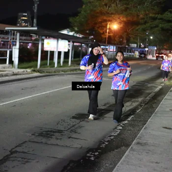 Runner Photo 6048183