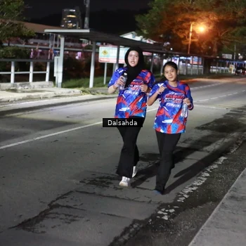 Runner Photo 6048204